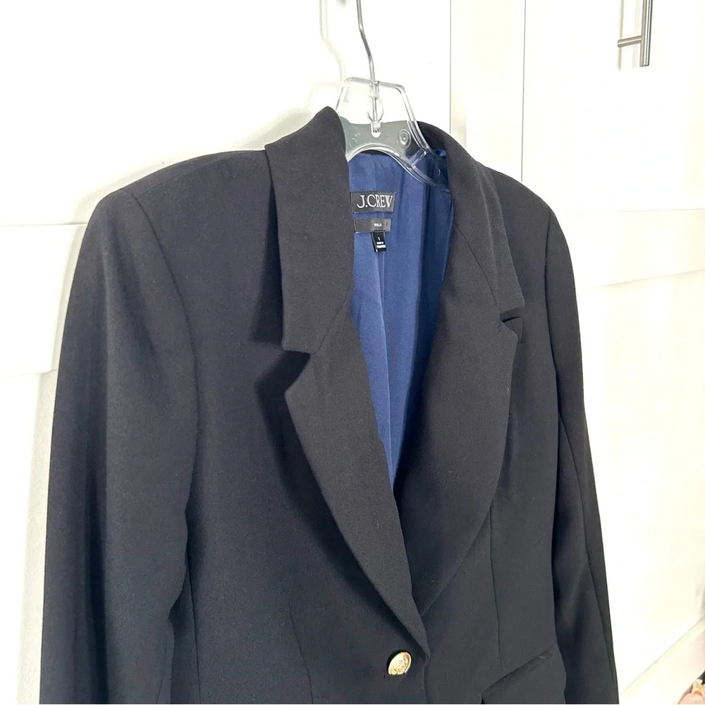 J. Crew Women's Black City Crepe Willa Blazer‎ in Size 2